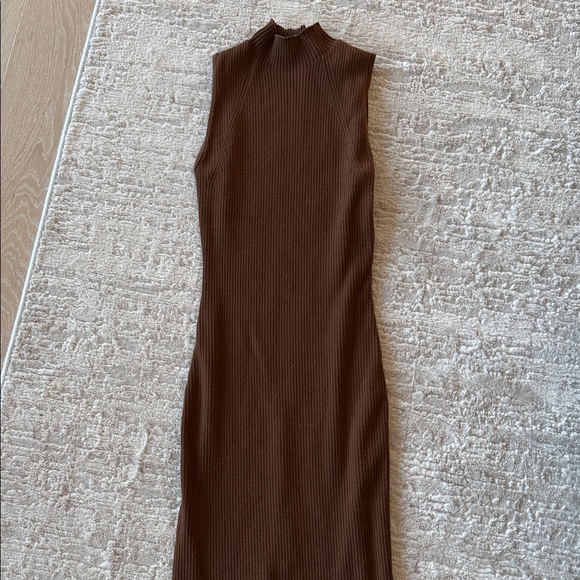 Theory Dresses & Skirts - Theory Sleeveless Ribbed Midi Dress in Brown